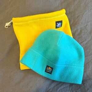 Skida Fleece Kit Mustard Neck Gaiter and Blue Low Pile Hat
